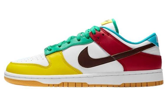 Nike Dunk SE &quot;Free.99&quot;