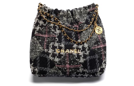 CHANEL 22K 22Bag Logo Tote