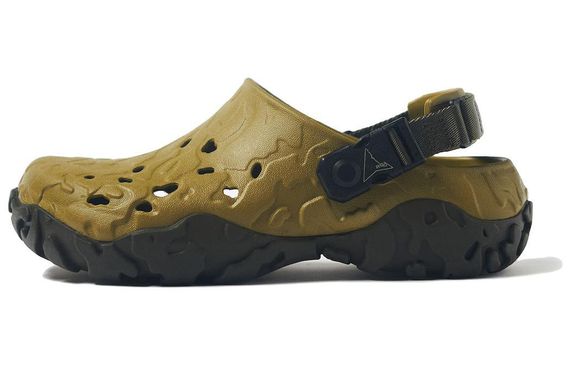 ROA x Crocs