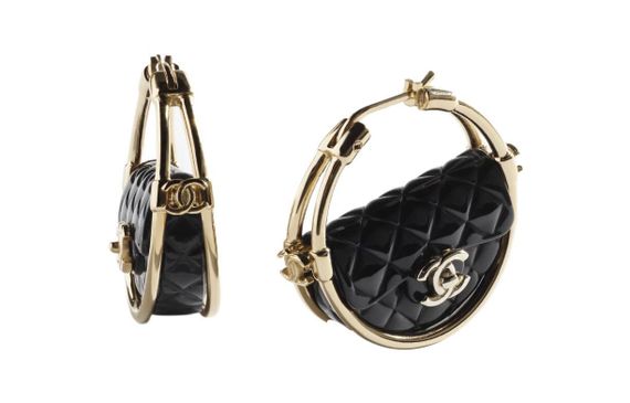 CHANEL /