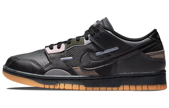Nike Dunk scrap