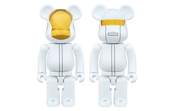 BE@RBRICK Daft Punk 200%