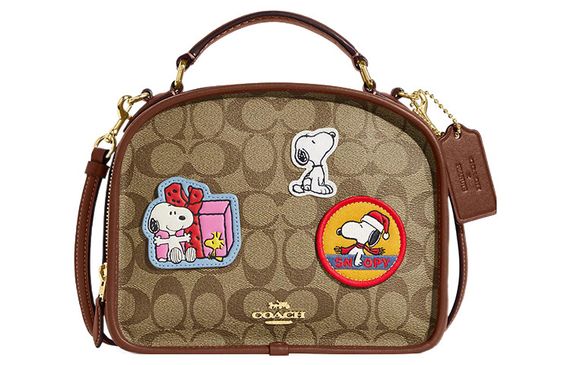 COACH x Peanuts Snoopy Lunch Pail 22