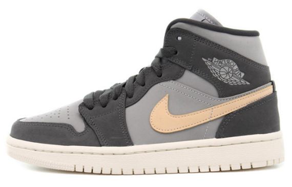 Jordan Air Jordan 1 Mid