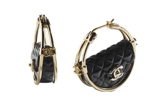 CHANEL /