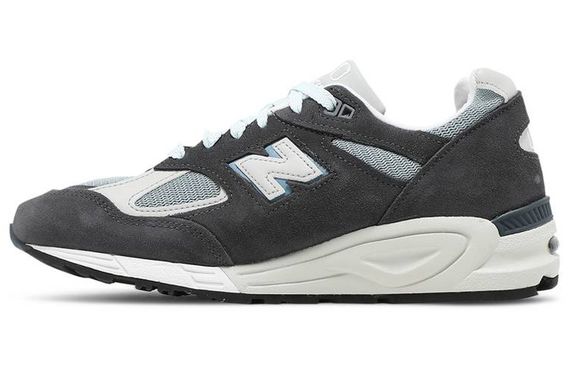 KITH x New Balance NB 990 V2 &quot;Steel Blue&quot;