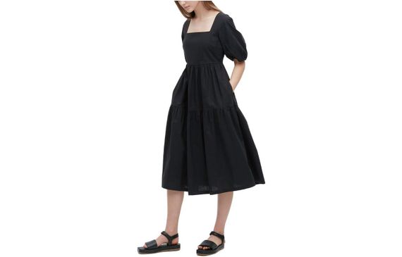 UNIQLO/