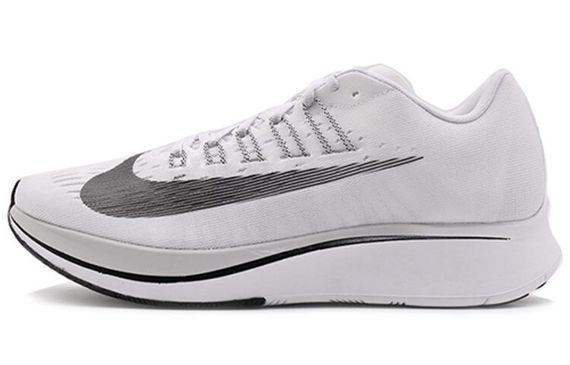 Nike Zoom Fly 1