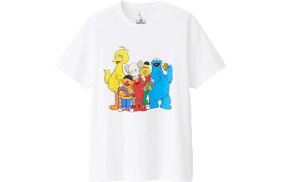 UNIQLO x kaws T