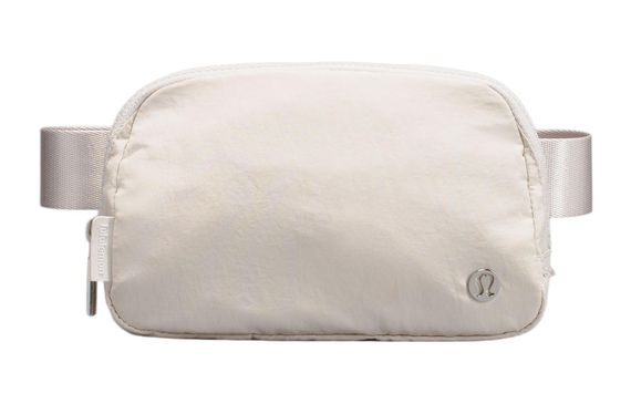 Lululemon 1L Everywhere