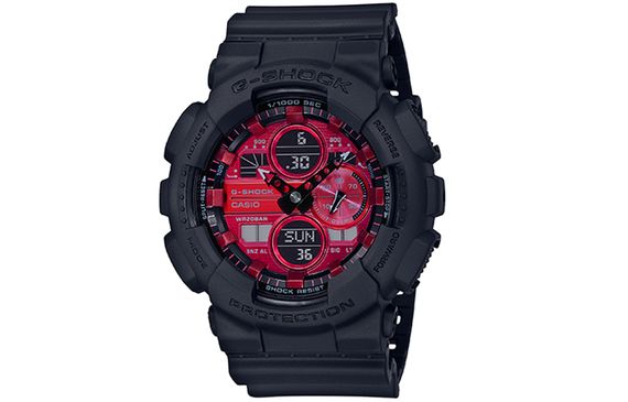CASIO G-SHOCK City Battle GA-140AR-1APR-person