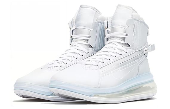 Nike Air Max 720 Saturn