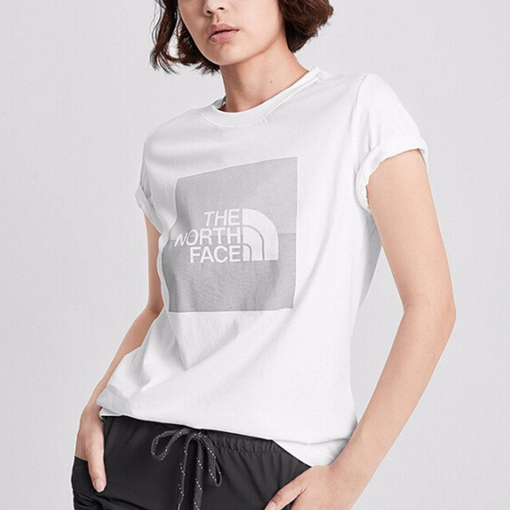 THE NORTH FACE Box Logo T