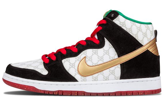 Nike Dunk SB Black Sheep