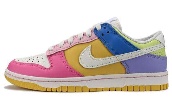 Nike Dunk Low &quot;Gal Pals&quot;