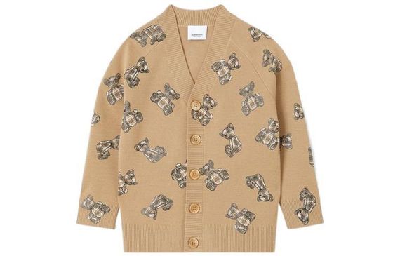 Burberry FW22 V