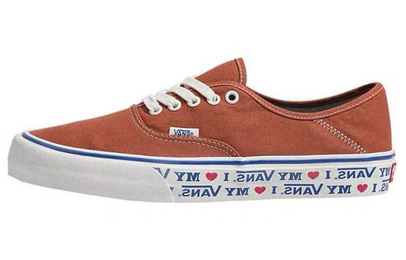 Vans Authentic “I Love My VANS”