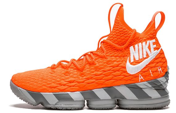 Nike Lebron 15 &#39;&#39;Orange Box&#39;&#39; 15