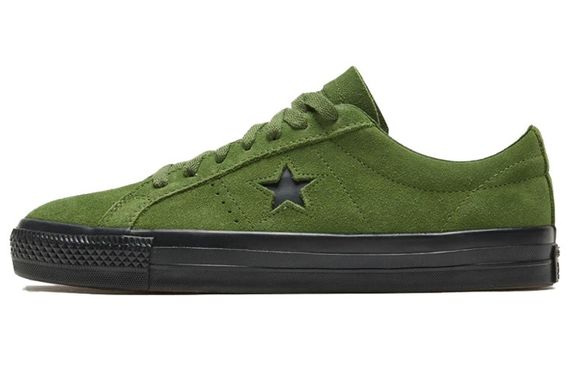 Converse One Star Pro