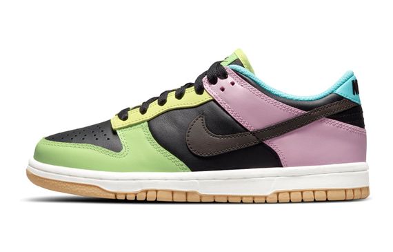 Nike Dunk SE Free.99