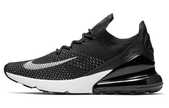 Nike Air Max 270 Flyknit