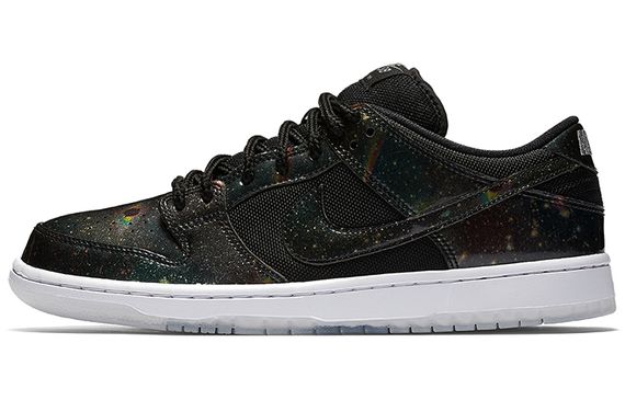 Nike Dunk SB 420 Intergalactic