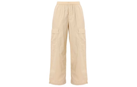 UNIQLO/