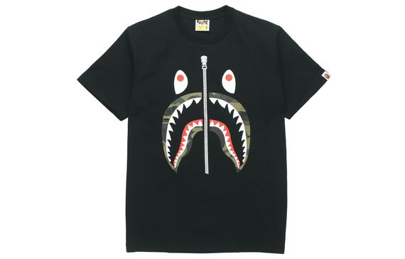 A BATHING APE T
