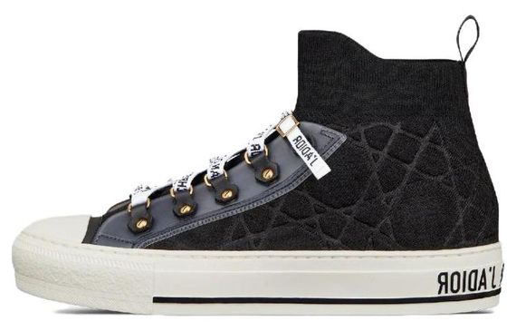 DIOR Walk&#39;n&#39;Dior