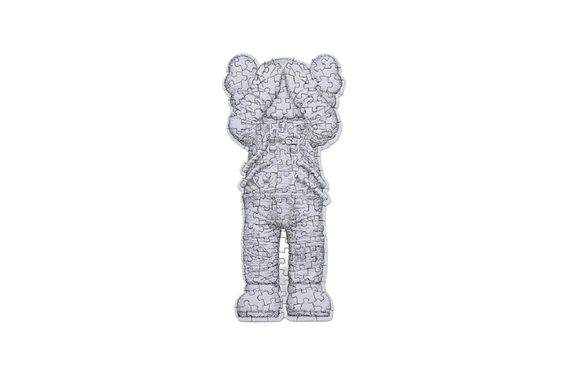 KAWS TOKYO FIRST SPACE 26.9cm 100pcs
