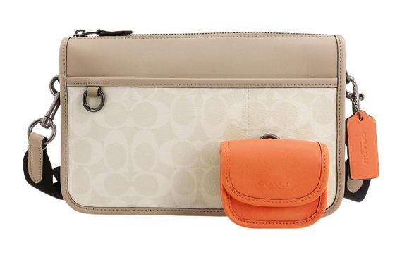 COACH Heritage 25