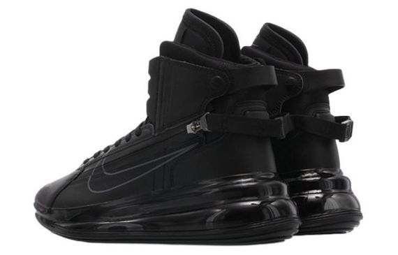 Nike Air Max 720 Saturn