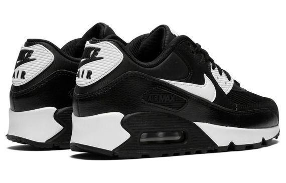 Nike Air Max 90 Essential