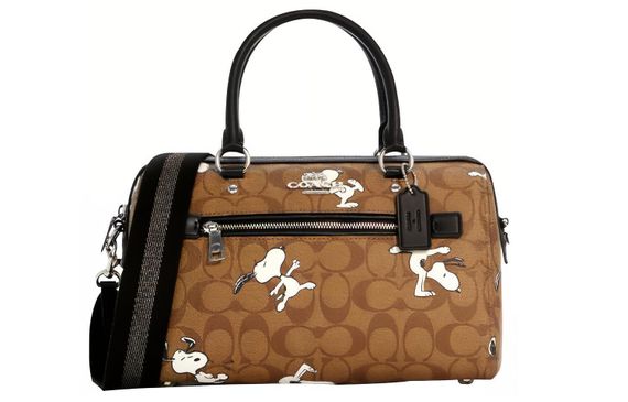 COACH x Peanuts Rowan 27 Snoopy