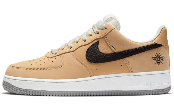 Nike Air Force 1 &quot;Manchester Bee&quot;