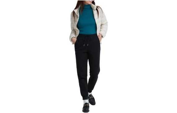 UNIQLO/