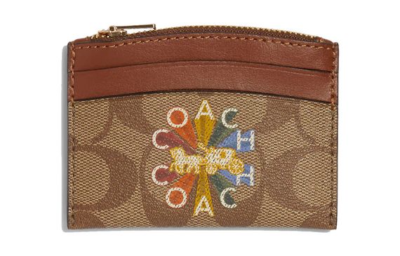 COACH Card Case 8 logo