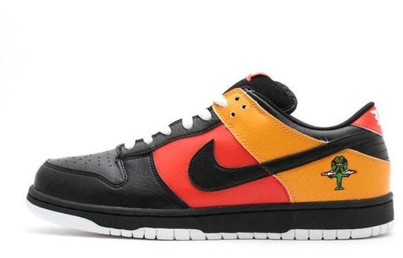 Nike Dunk SB Raygun