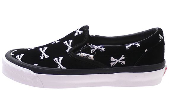 WTAPS x Vans slip-on
