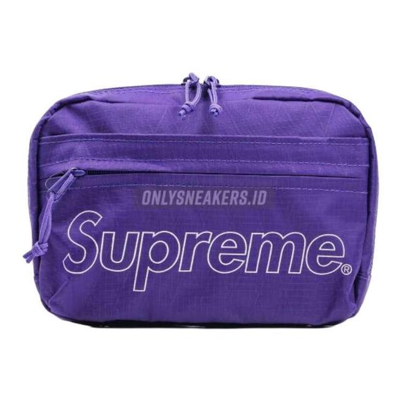 Supreme FW18 Shoulder Logo