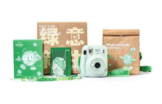FUJIFILM INSTAX mini11