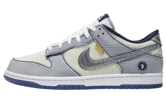 Union x Nike Dunk Pistachio