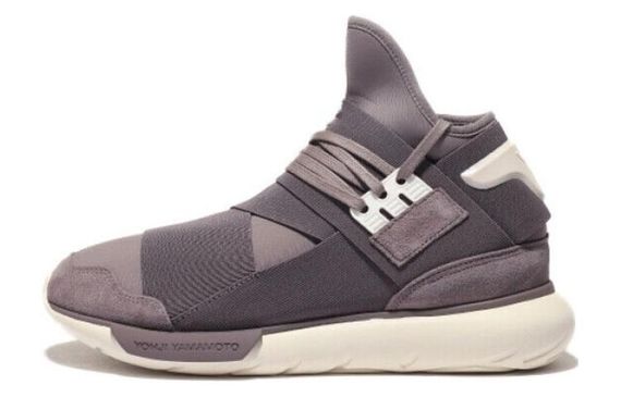 Y-3 Qasa