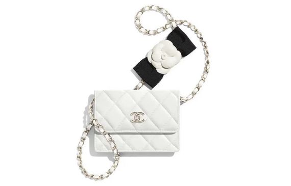 CHANEL WOC