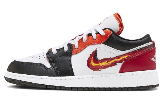 Jordan Air Jordan 1 Low &quot;Flaming Swoosh&quot;