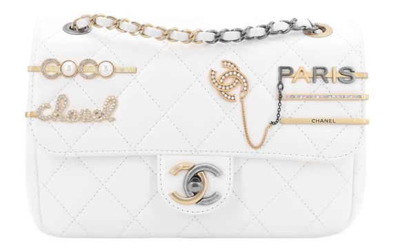 CHANEL 22C