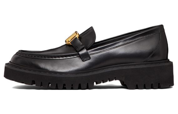 Valentino Vlogo
