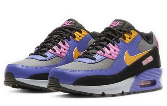 Nike Air Max 90 QS