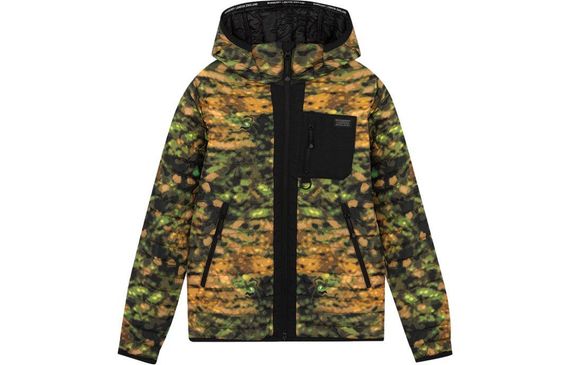 Burberry FW22 Logo