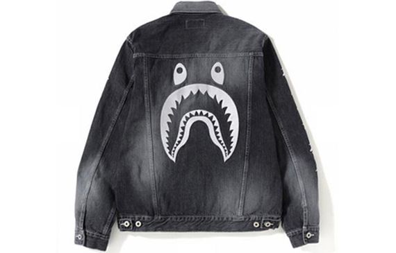 A BATHING APE SHARK DENIM JACKET black